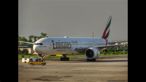 EK219 .